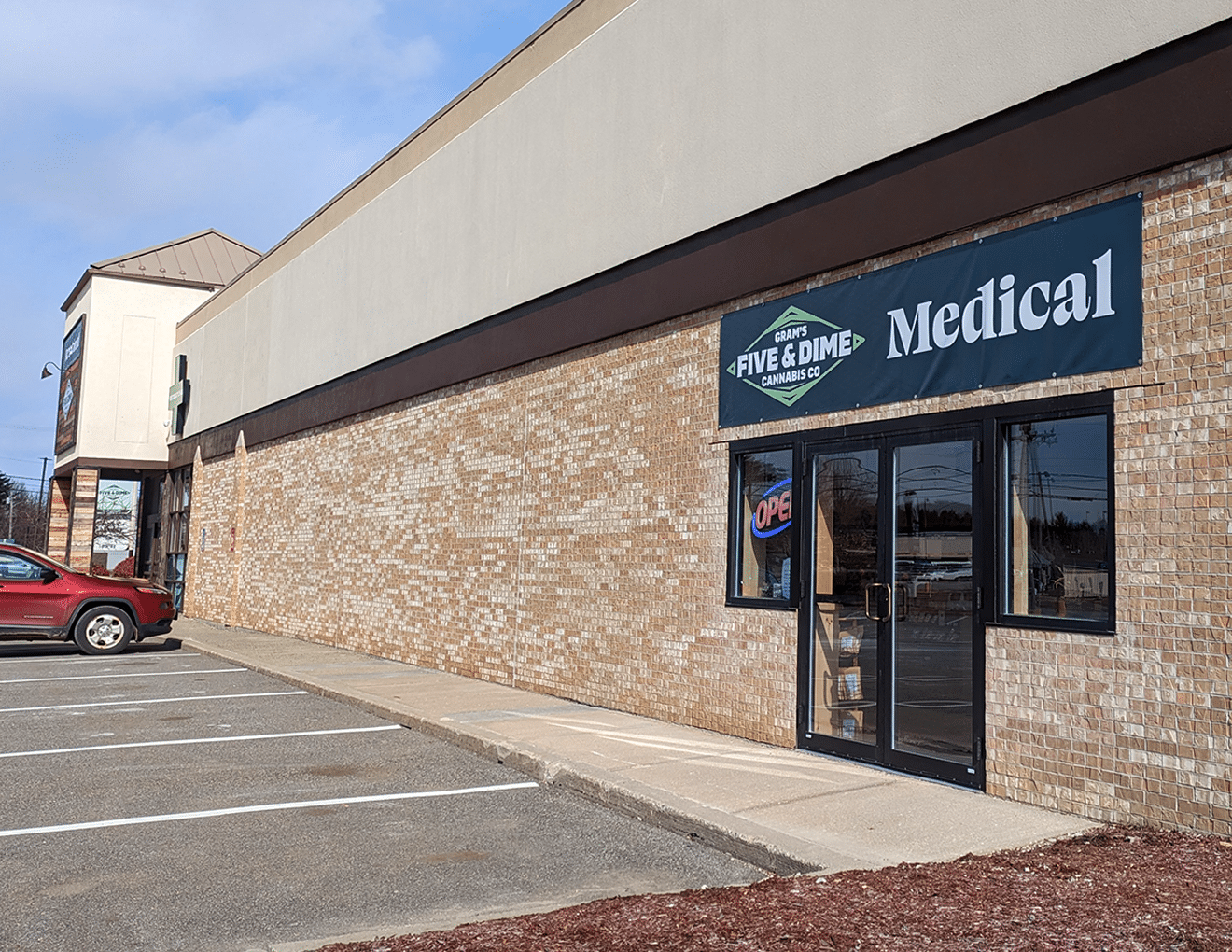 Exploring Different Strains at Bangor's Dispensaries