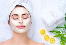 Pregnancy Facial : Types, Safety Tips & Things To Avoid
