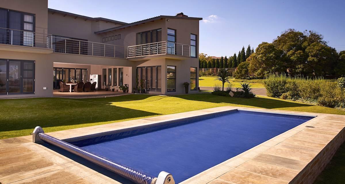swimming pool cover