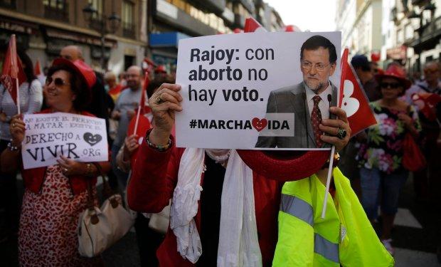 21 września 2014 r., Madryt. Demonstracja przeciwników złagodzenia prawa antyaborcyjnego w Hiszpanii