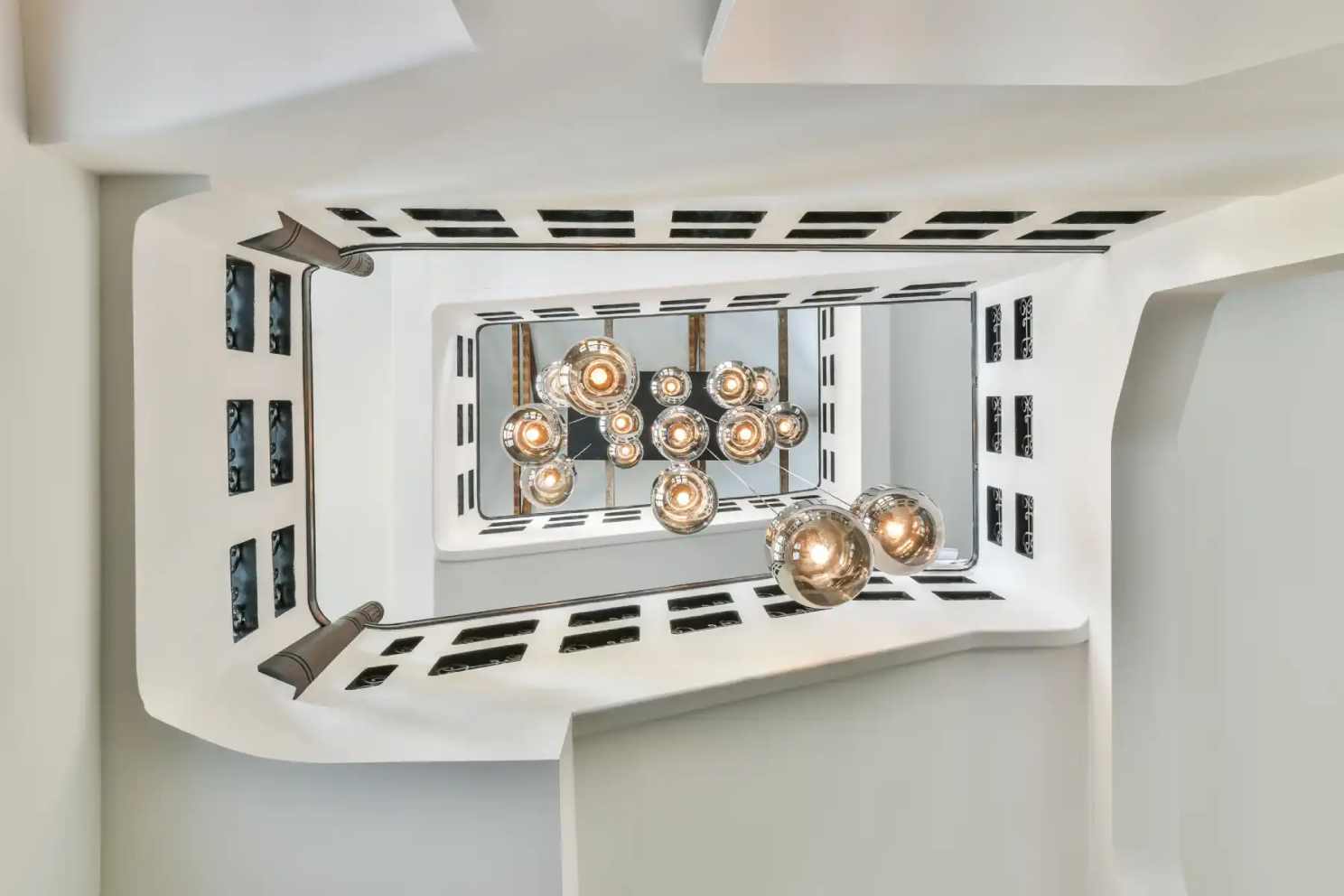 Top 15 Luxury Home Lighting Designs for 2025 18 Top 15 Luxury Home Lighting Designs for 2025