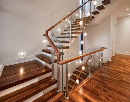 Glass balustrade stairs