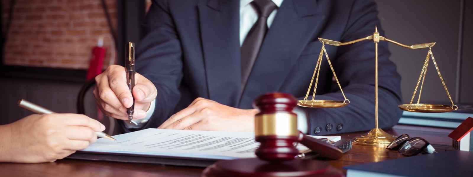 lawyers-in-chennai-for-divorce.jpg (1600×600)