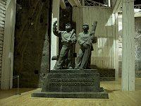Pomnik przedstawiający cieśli-górników