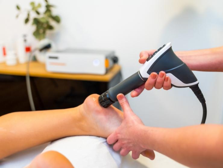6 Proven Benefits of Spinal Adjustment Therapy