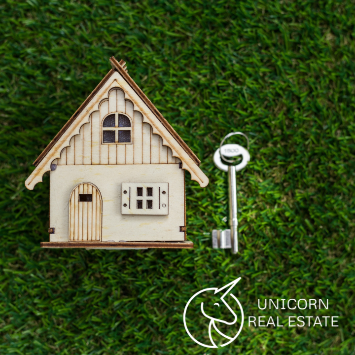 Sell My House Fast - Unicorn Real Estate Group Team