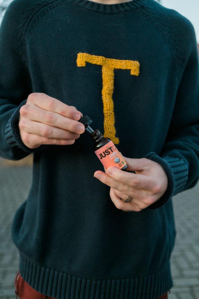 Quit Smoking with CBD Vapes