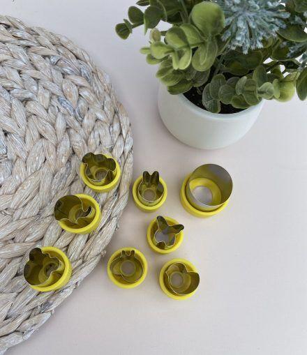 fruit and vegetable cutter