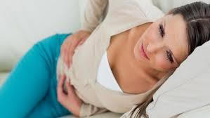 lower abdominal pain when lying down at night