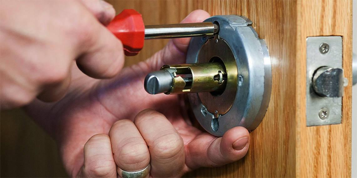 Locksmith Services - Metro Alarm & Lock