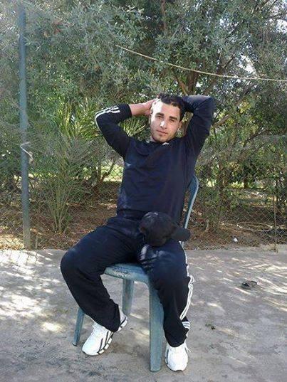 1422396_657357437693030_5720385299116326