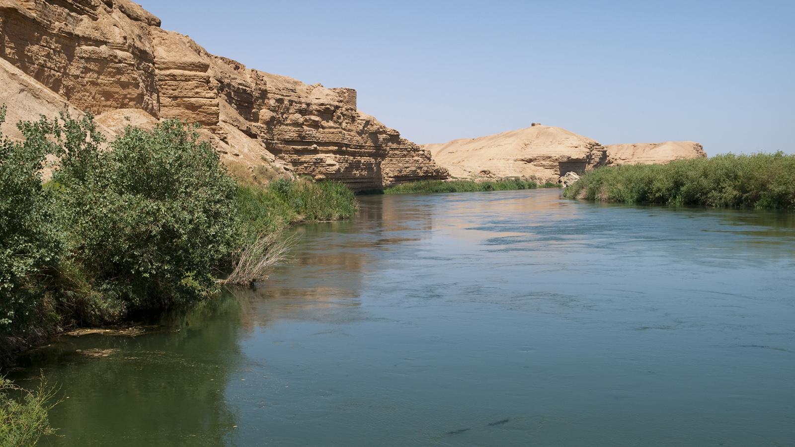 The Euphrates River, at the 'Cradle of Civilization,' Is Drying Up | HowStuffWorks