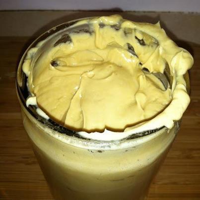 Photo: make your own Cocoa Butter Coffee body lotion http://recycledawblog.blogspot.com/2013/01/make-your-own-cocoa-butter-coffee-body.html  I use this and its so mmmmmmm good