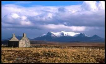 mountains in scotland to climb