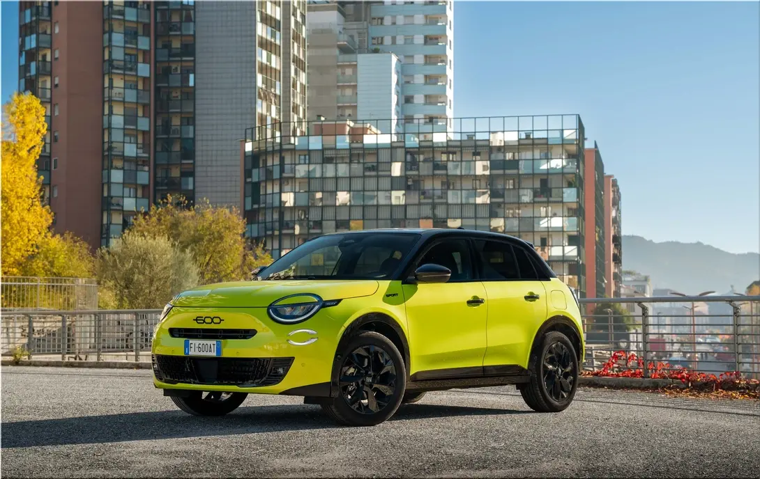 Fiat 600 Sport Debuts With Hybrid and Electric Powertrain Options