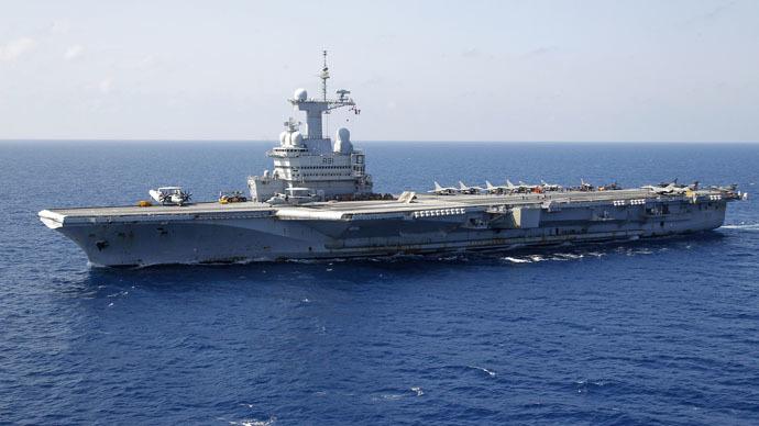 France's flagship Charles de Gaulle aircraft carrier (Reuters/Benoit Tessier)