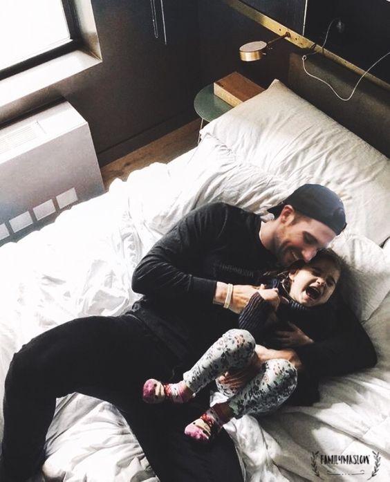 James and Little Maslow ð