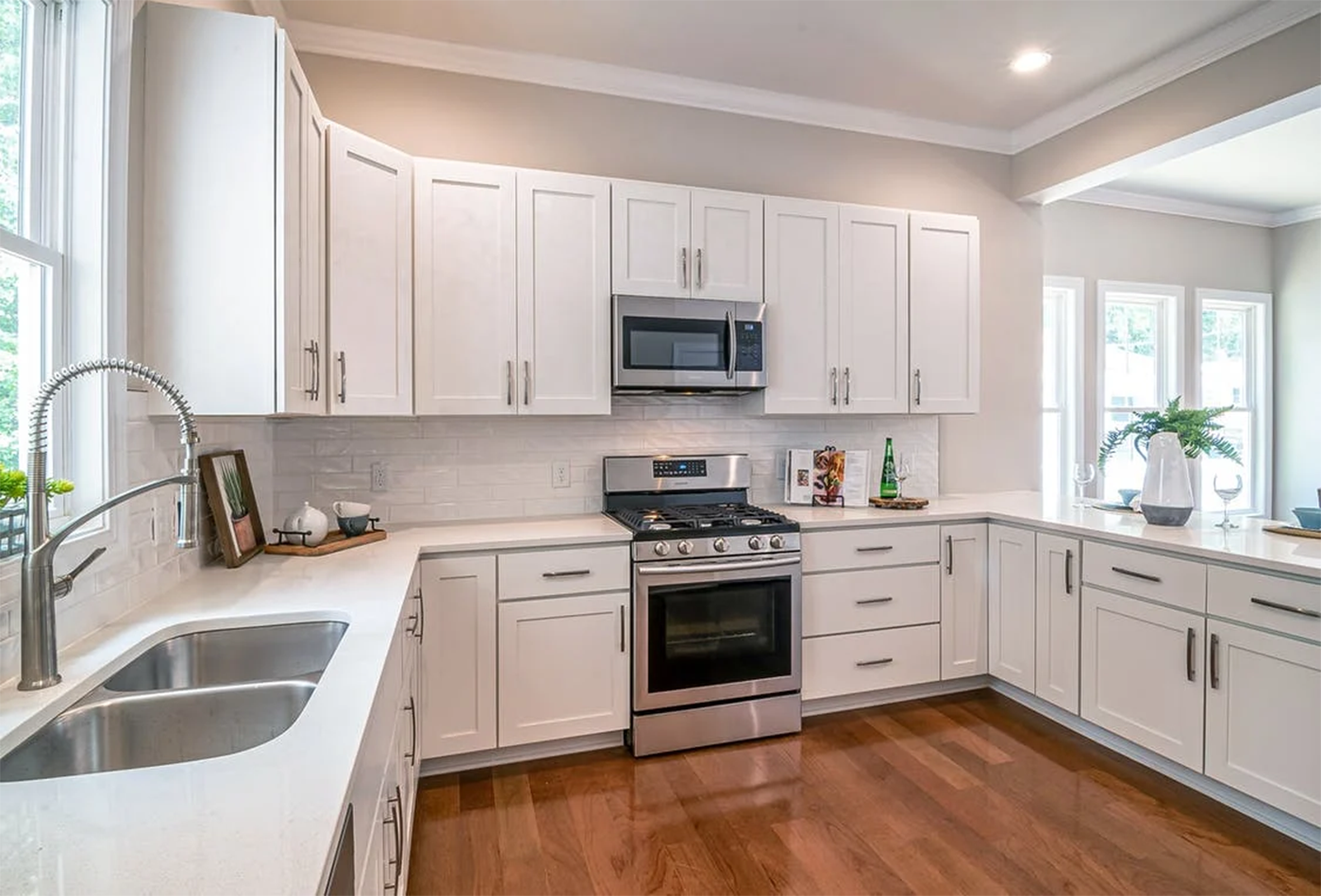 u shape kitchen