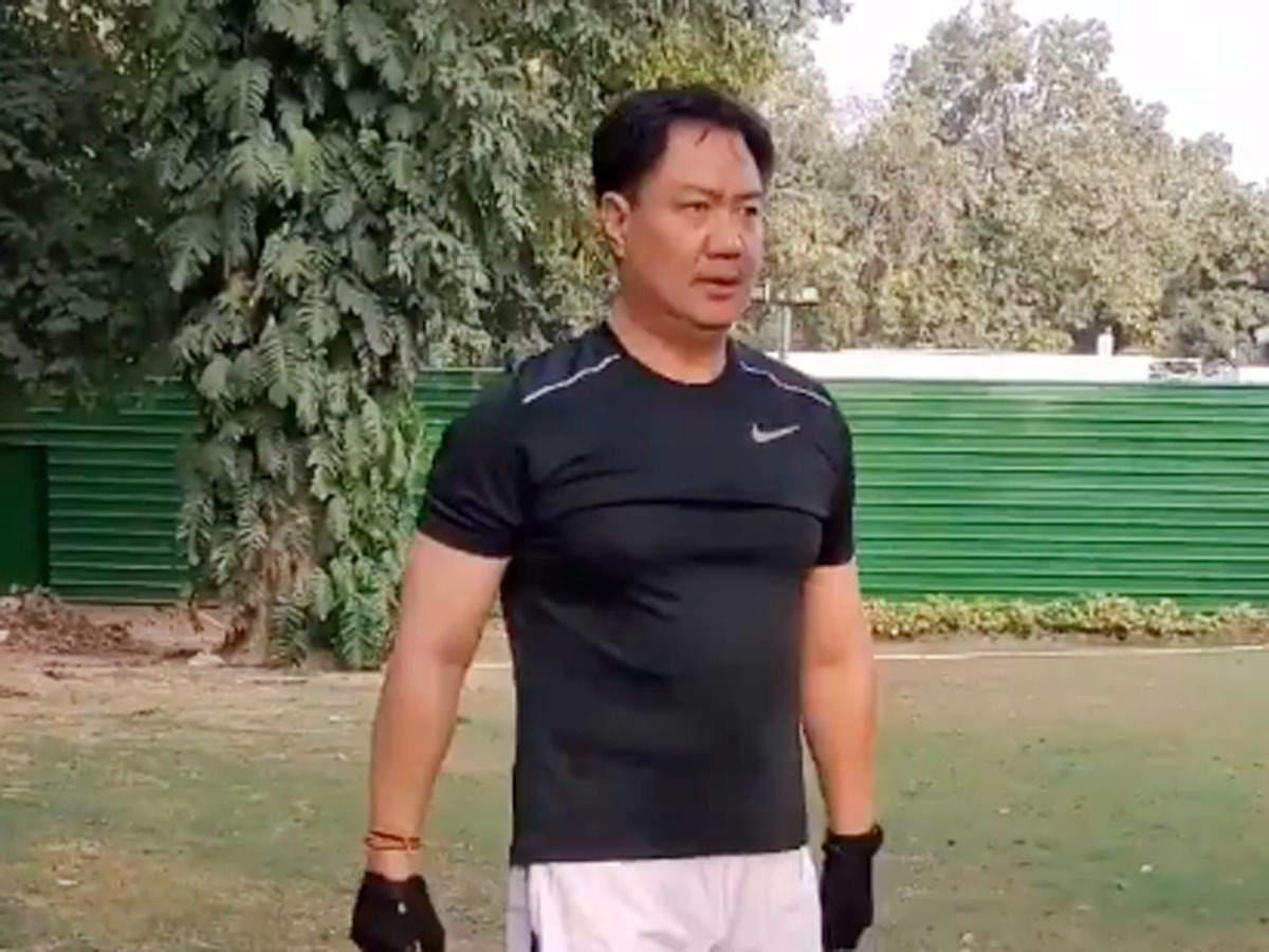 Image result for किरन रिजिजू के फिट इंडिया मूवमेंट की याद आती है।