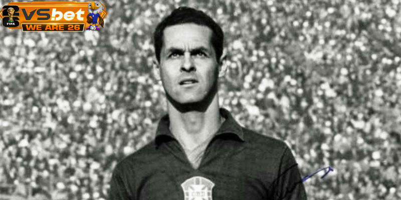 Gilmar gi? k? l?c th? m&ocirc;n 2 l?n v&ocirc; ??ch World Cup