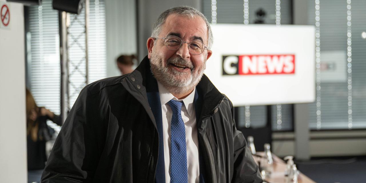 Serge Nedjar, directeur general de CNews, lors de l audition de C News, en vue d attribution des canaux de televisions par voie hertzienne terrestre