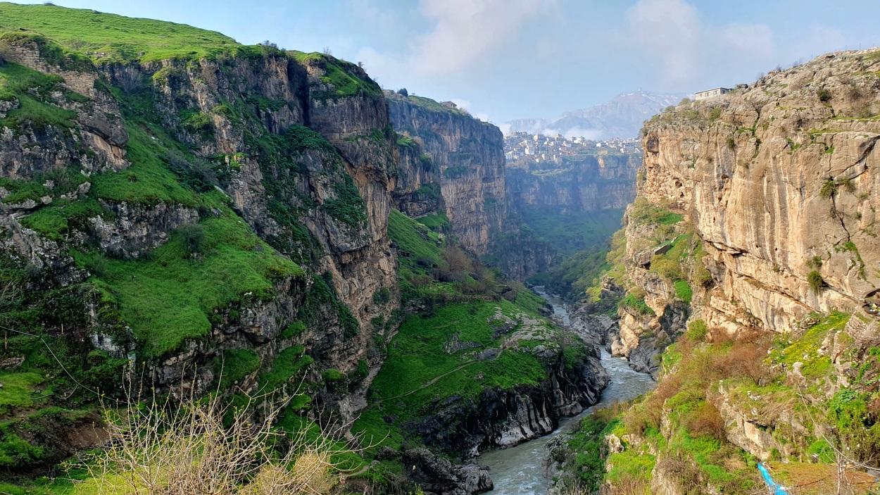 RAWANDUZ (ڕەواندز,) – Live The Life Expeditions