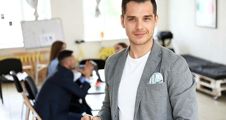 companies that hire felons