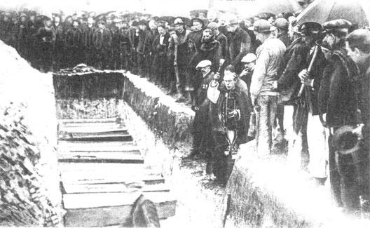 Catastrophe de Courrières ; obsèques des victimes (Pas-de-Calais), 10 mars 1906
