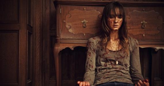 youre next sharni vinson Youre Next Review
