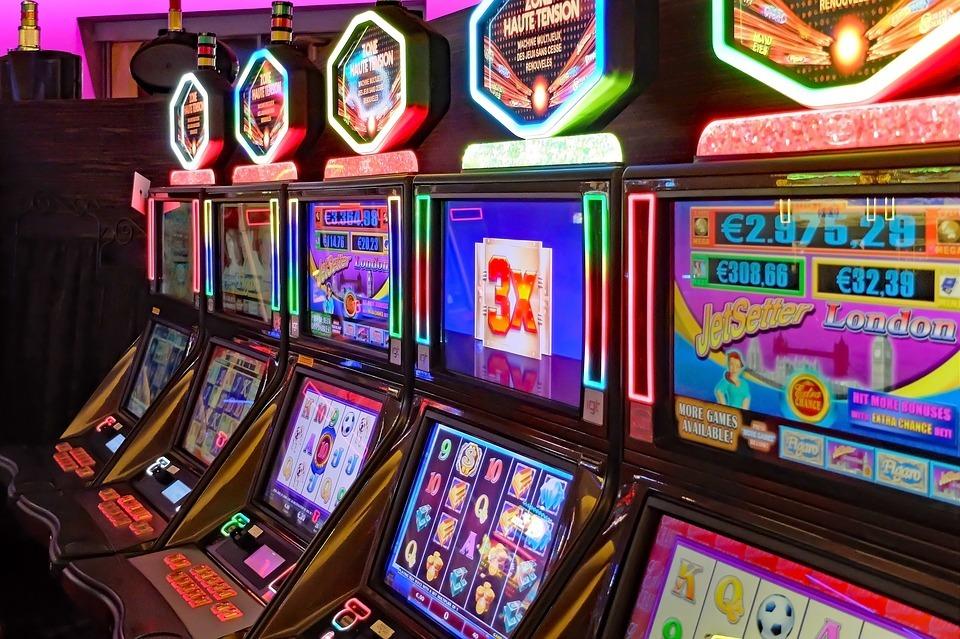 The Magic of Slot Machines – What's Behind the Algorithm? | Mental Itch
