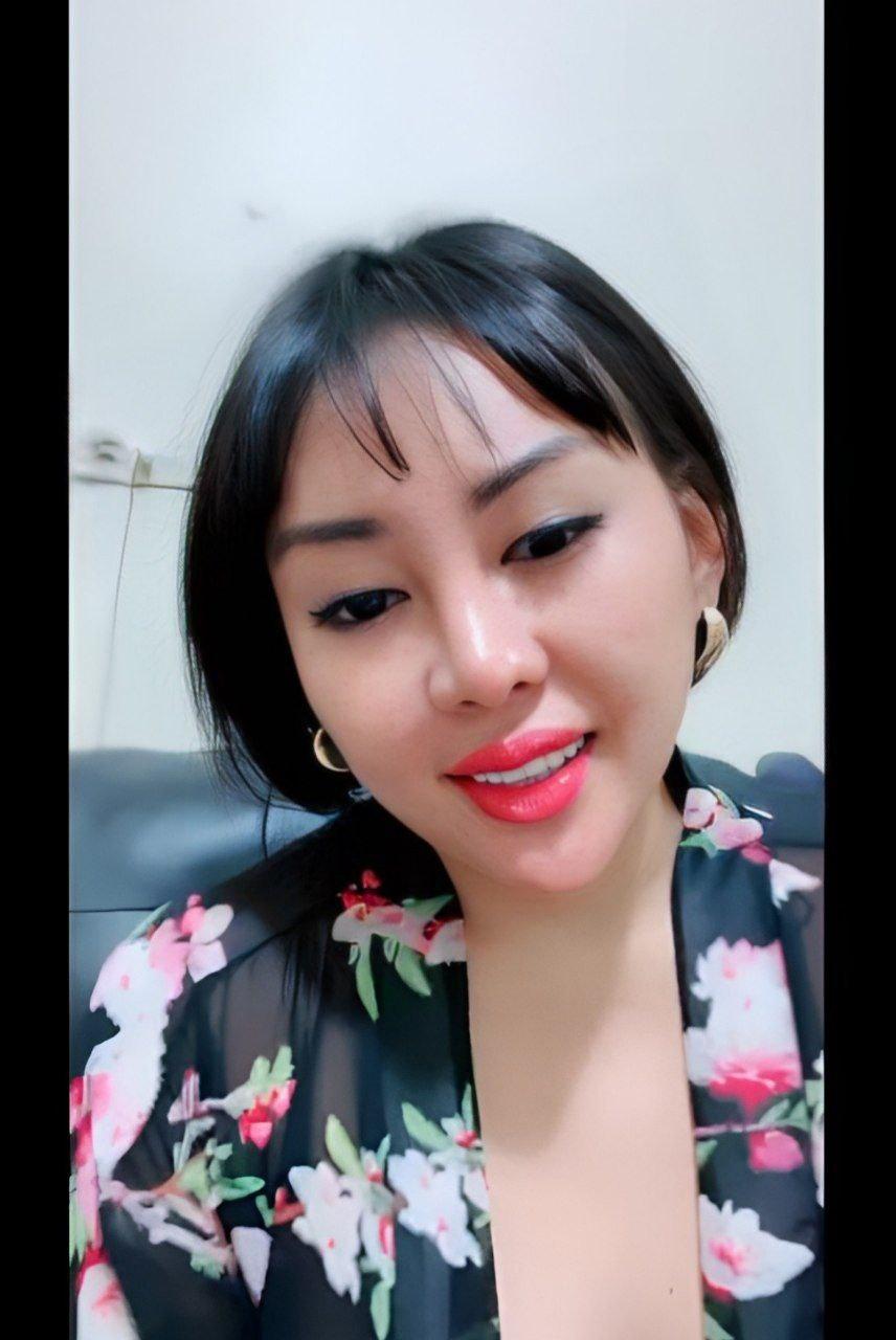 AmoyGemes x RAJAHOKI on X: "🌺 Miss Kina / Tante Kina 🌺 🔗 https://t.co/tETCRfFEkI https://t.co/YNC1XgiFH6" / X