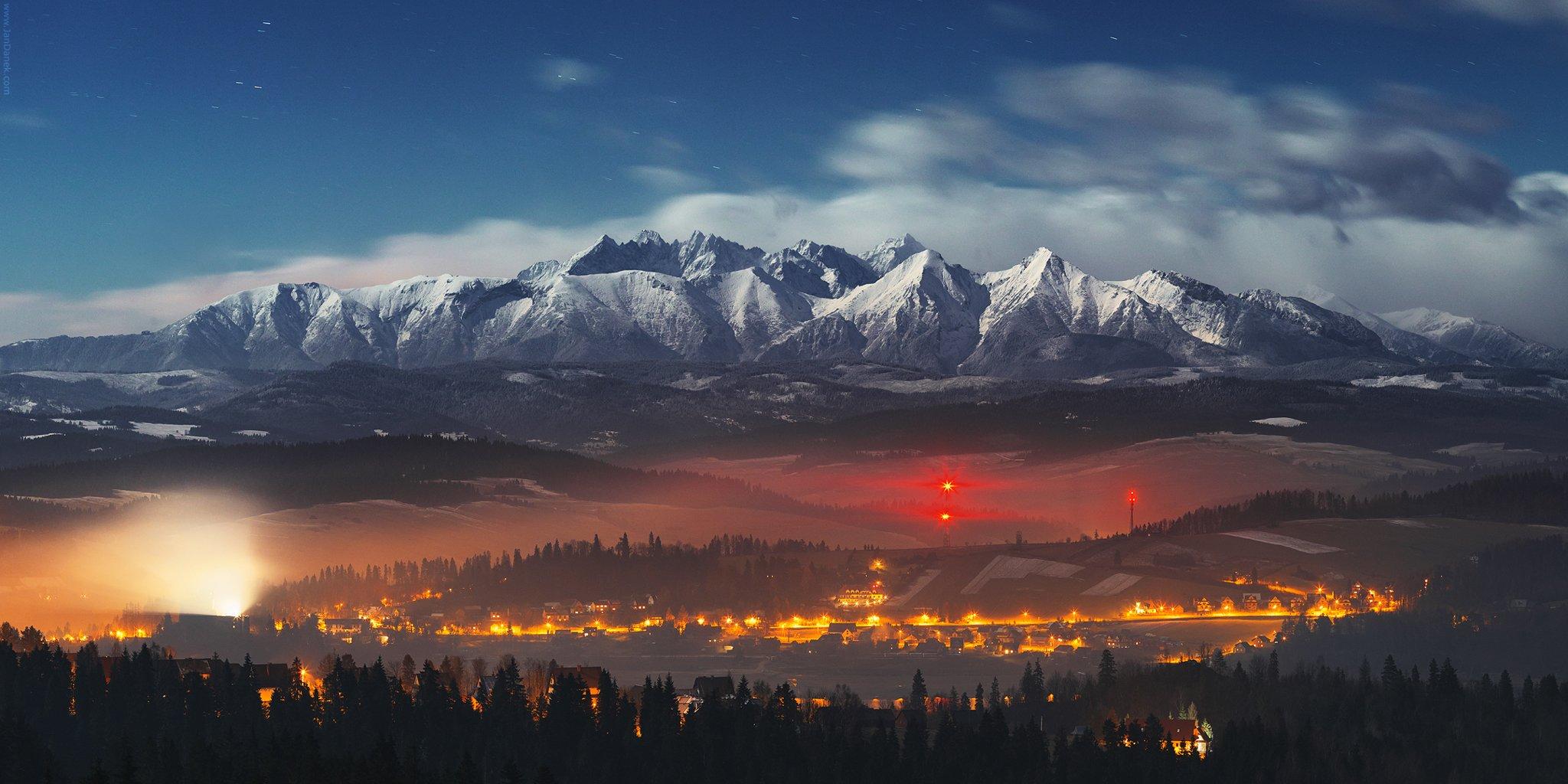 Tatry w blasku księżyca. Jeszcze nigdy nie wyglądały tak pięknie. (fot. Jan Danek)