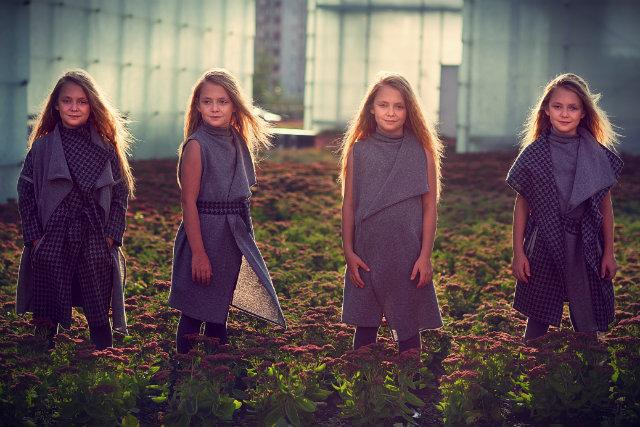 Chic Smart Clothes wykorzystuje naturalną skłonność dzieci do kreatywnej zabawy i eksperymentowania. Jeden płaszcz można przekształcić na 5 różnych sposobów.