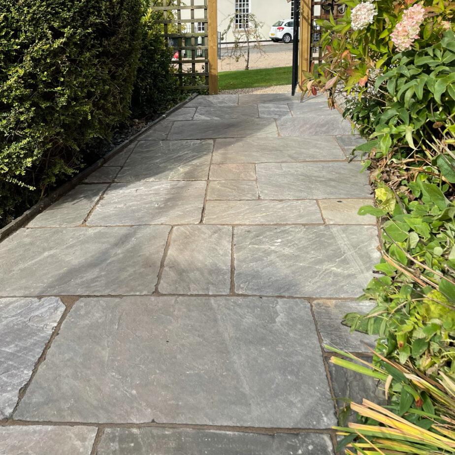 Sagar Black Indian Sandstone Paving