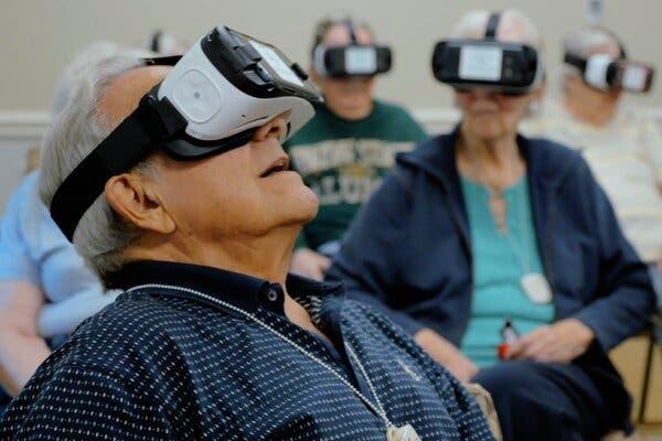 Residents at Maplewood Senior Living used virtual reality headsets to experience things together and build community, which researchers have said could improve symptoms of dementia and loneliness.