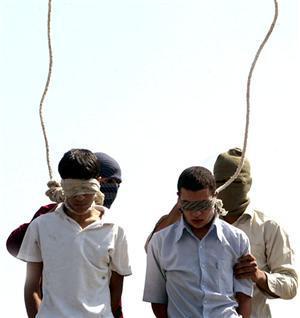 public-execution-iranian-authorities-hanged-two-allegedly-gay-young-men-in-2005.jpg