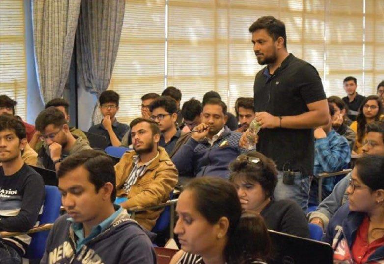 Industry-Leading Trainers with Real-Time Experience