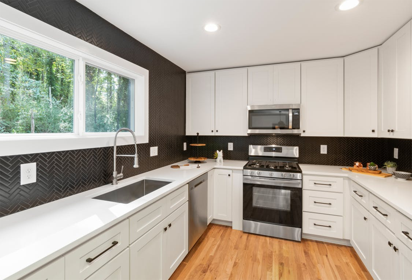 u shape kitchen
