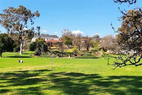 The 12 best family-friendly suburbs in Melbourne