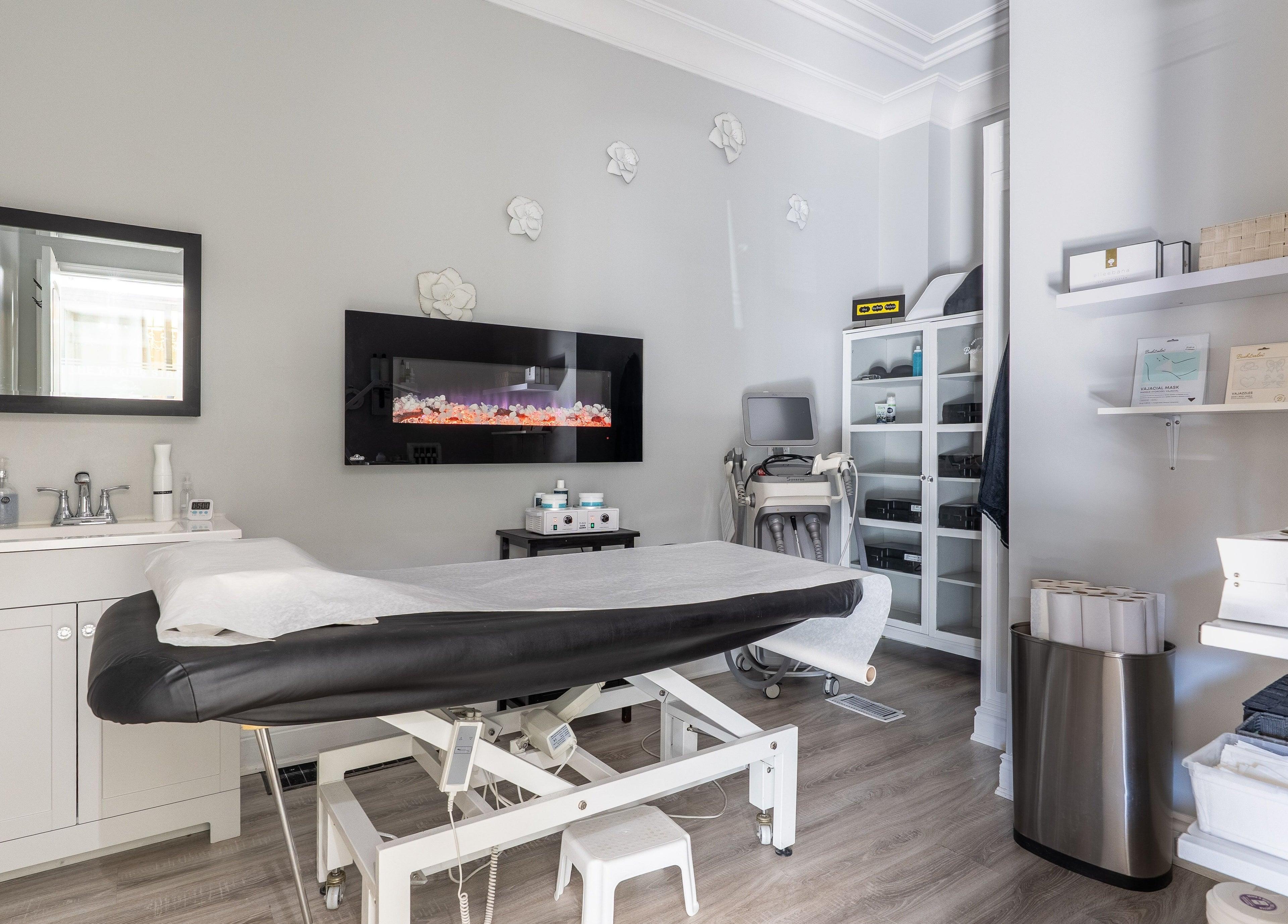 The Waxing Strip (Aurora) - 15221 Yonge Street - Aurora | Fresha