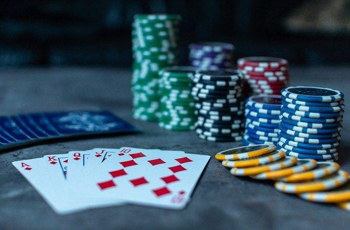 5 Interesting Facts About Online Poker - Poker Bankroll Blog