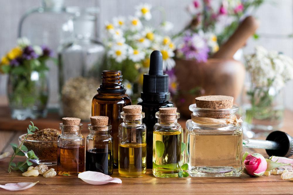Interview with JoDee Anderson - How Aromatherapy Can Enhance Your Recovery  — Liv's Recovery Kitchen