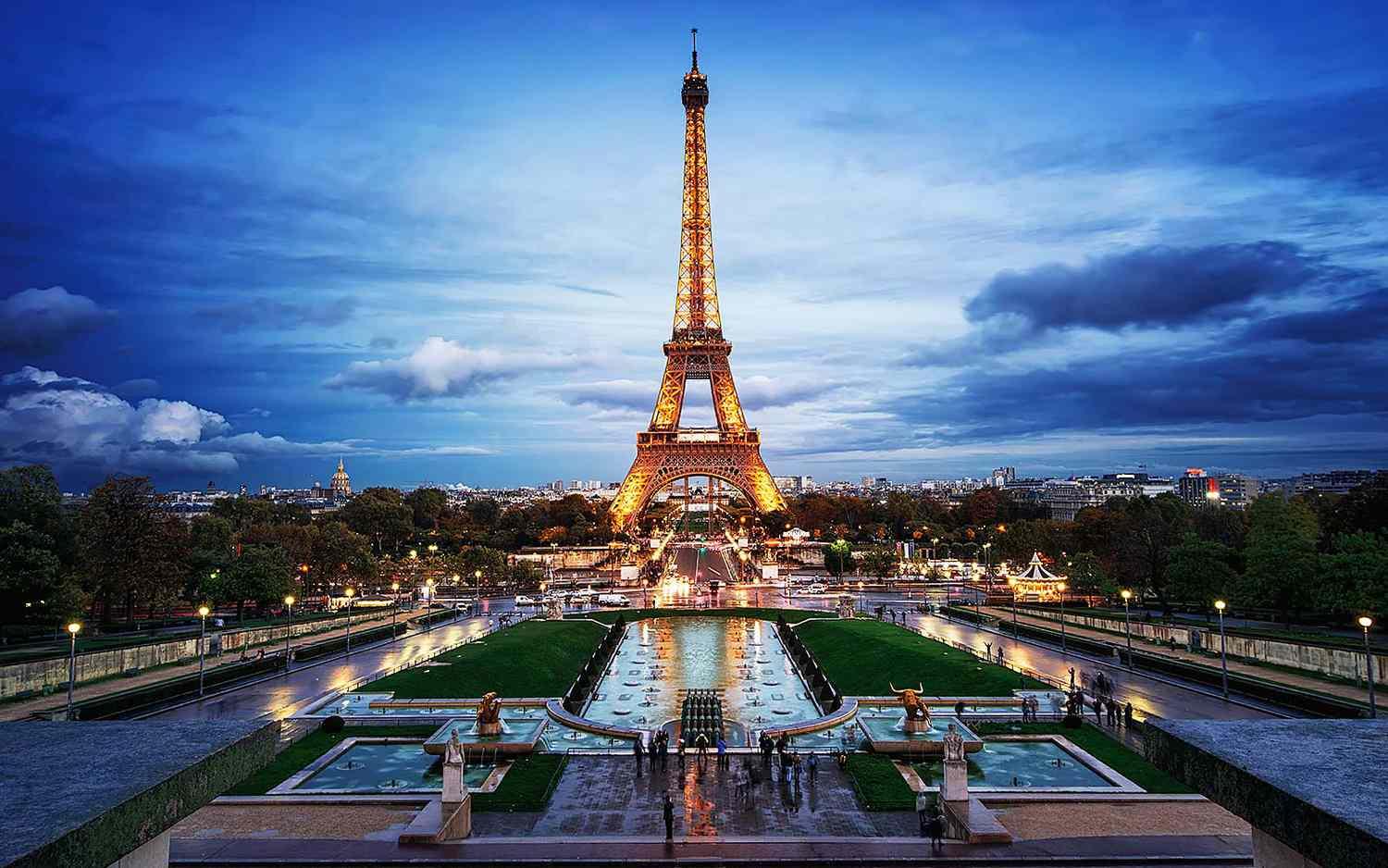 15 Eiffel Tower Facts: History, Science, and Secrets