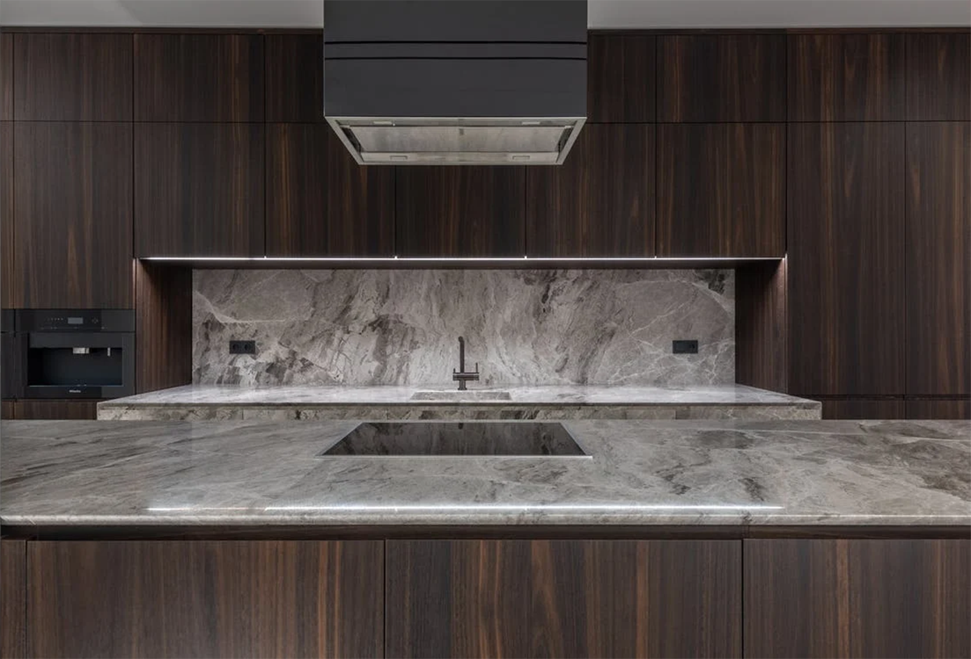 New Products and Best-Selling Stones from Kitchen Work-tops Collection