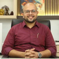 drnandanmarathe.png