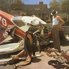 1975indiscreet12.jpg