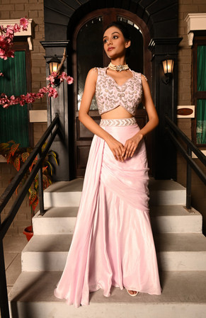 Discover the allure of luxury with our designer dress for women, crafted for those who appreciate sophistication and timeless style. This high-end dress features exquisite craftsmanship and attention to detail, making it the perfect choice for any special occasion, such as weddings, galas, or upscale events.