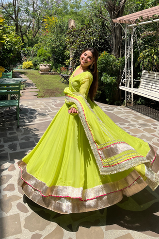 Why Modern Women Are Falling in Love with Ethnic Suit Sets Again