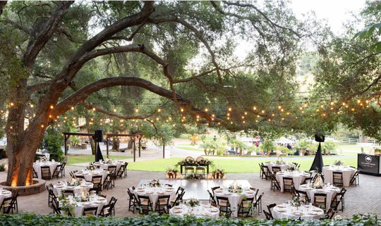 rusticweddingrentals.jpg