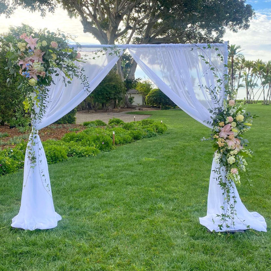 metalweddingarchrental.jpg